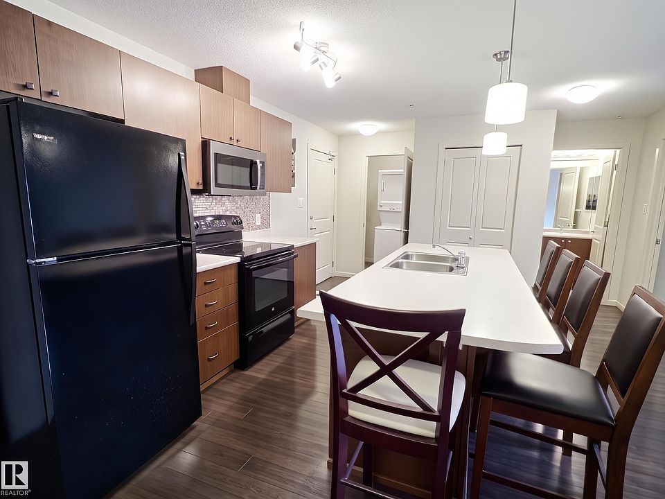1st image of 508 Albany Way NW #106