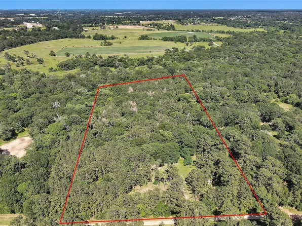 6493 Planters Row Ln, Plantersville, TX 77363