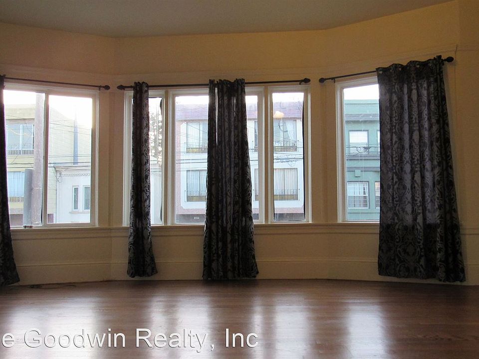 1st image of 422 23rd Ave #1