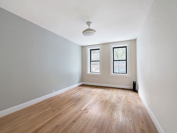 3rd image of 270 Seaman Ave #A/7