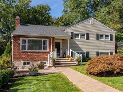 580 Park Avenue, Huntington, NY, 11743