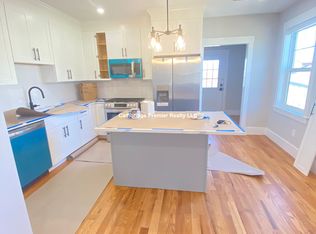 123 Central St #3, Somerville, MA 02145