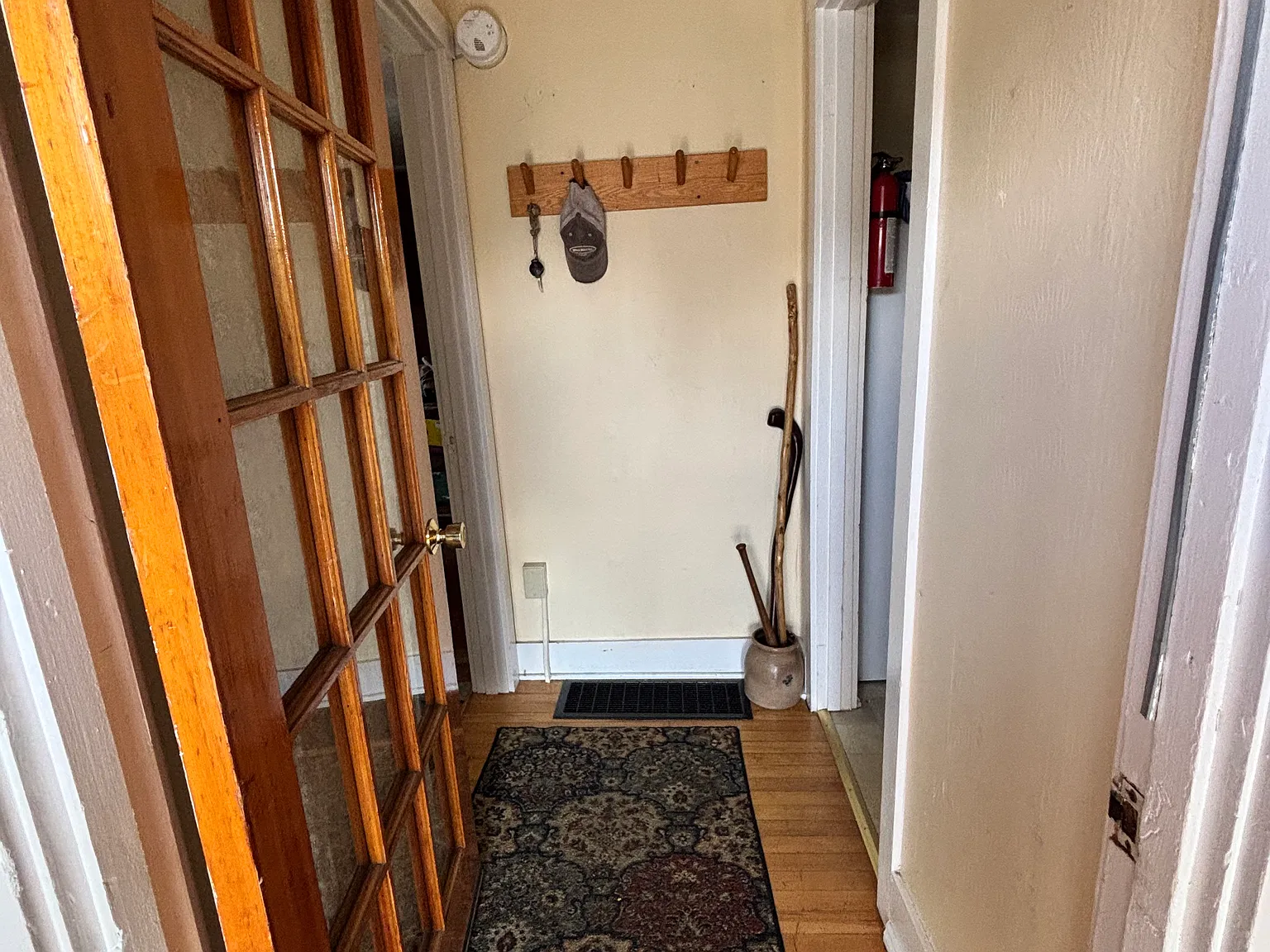 2 bed, 625 sqft, $1,975 — Photo 4