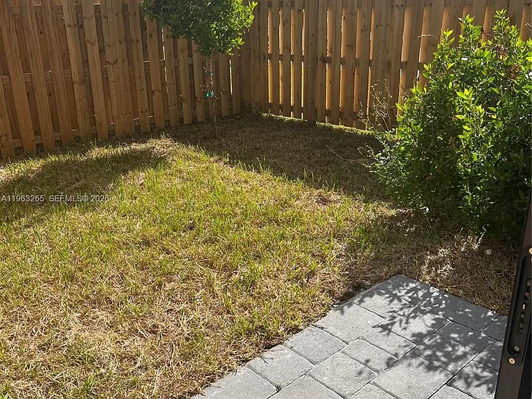 34531 SW 191st Ave — Photo 3