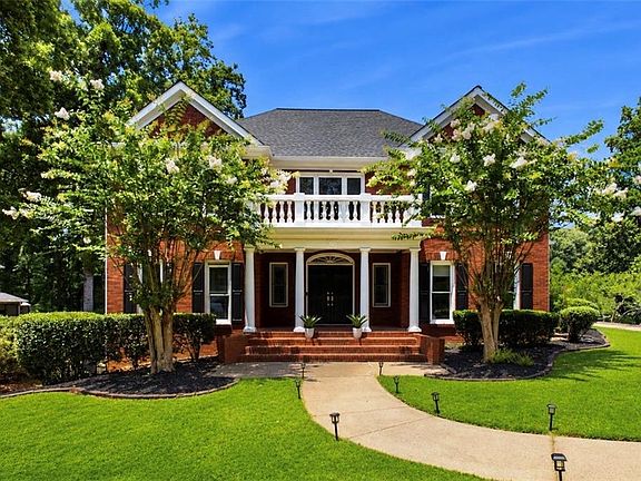 3rd image of 988 Grantham Way