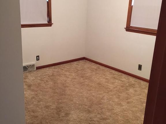 4th image of 207 Darst Ave
