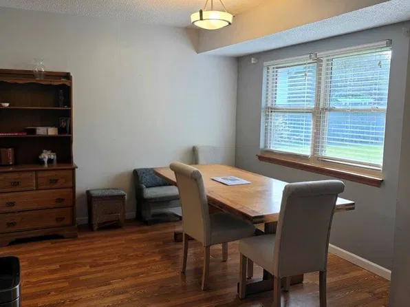 1005 Live Oak Ave, Moncks Corner, SC 29461