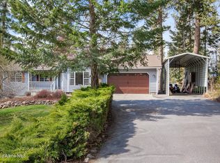 17833 W Julia Dr, Hauser, ID 83854