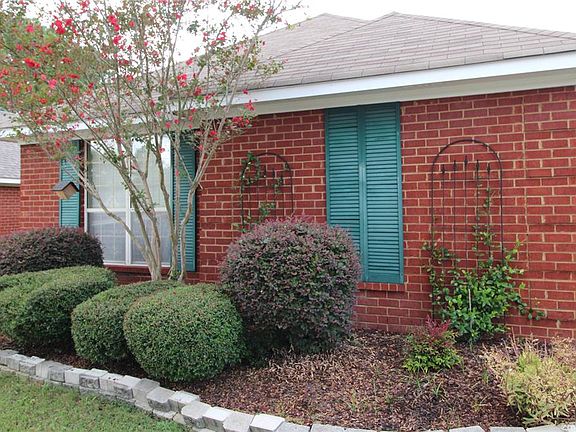 2nd image of 1612 Meadow Oak Ct
