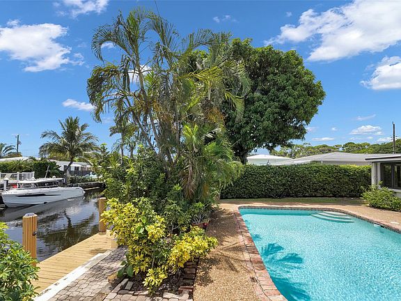 4th image of 1204 Citrus Isle