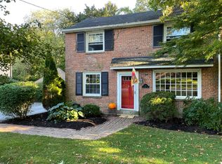 718 Pine Ridge Rd, Media, PA 19063