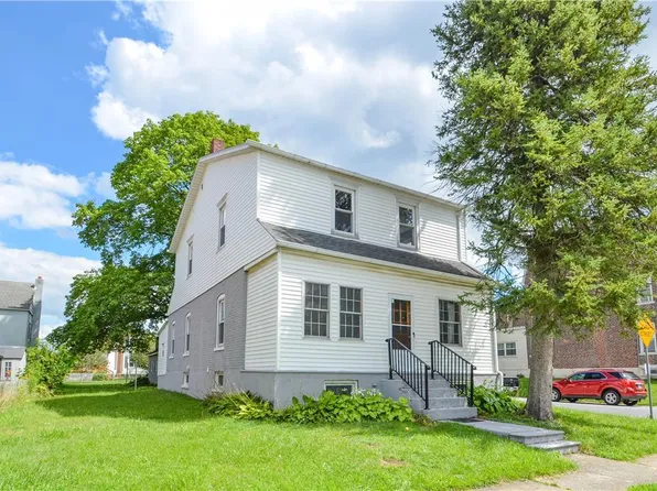 501 5th St, Whitehall, PA 18052