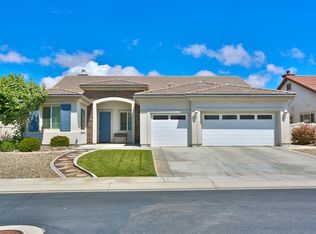 10339 Damask Rose St, Apple Valley, CA 92308