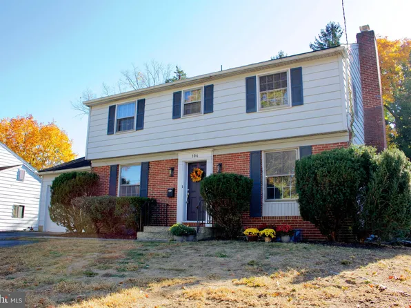 104 Dubois Rd, Glassboro, NJ 08028