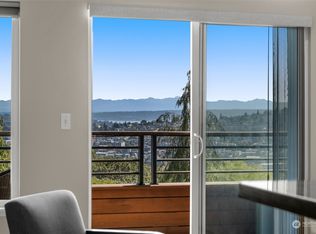 1717 5th Ave N APT 402, Seattle, WA