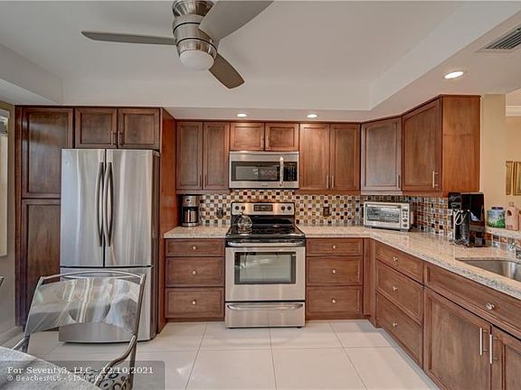 4th image of 2501 Antigua Ter APT A3