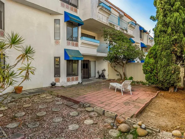 8338 Regents Rd Unit 1T, San Diego, CA 92122