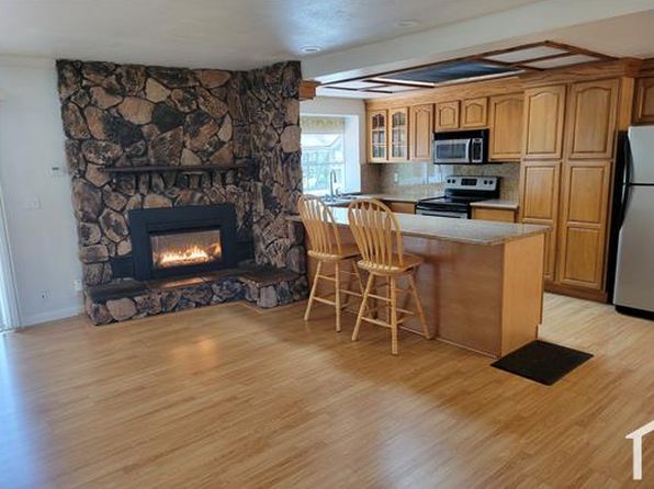 3102 Merrywood Cir