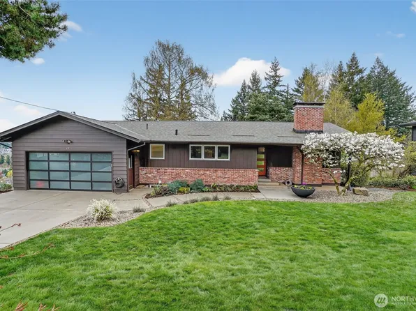 12944 SE Ridgecrest Road, Happy Valley, OR 97086