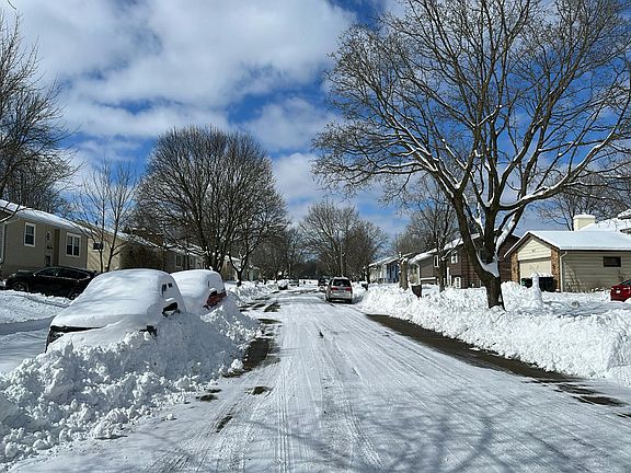 4th image of 948 19th St SE