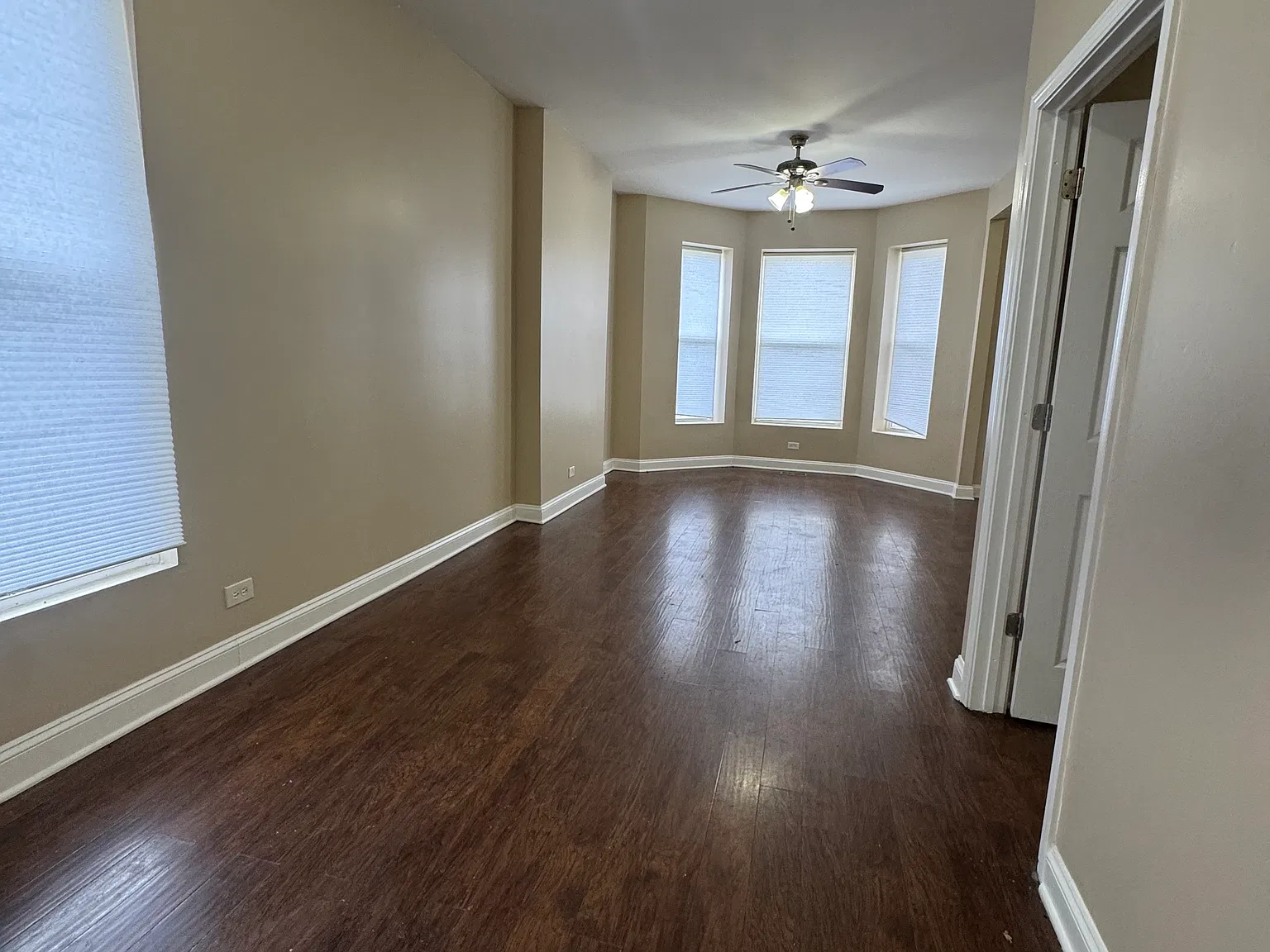 4 bed, 1200 sqft, $2,000 — Photo 3