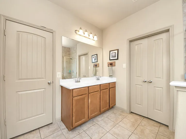 2602 Ash Haven Ln — Photo 18