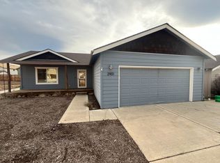 2901 NE Pinnacle Pl, Bend, OR 97701