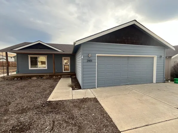 2901 NE Pinnacle Pl, Bend, OR 97701