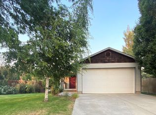 201 Mount Hood Ct, Ellensburg, WA 98926
