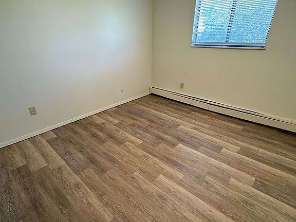 5th image of 2925 Skyline Dr APT 1