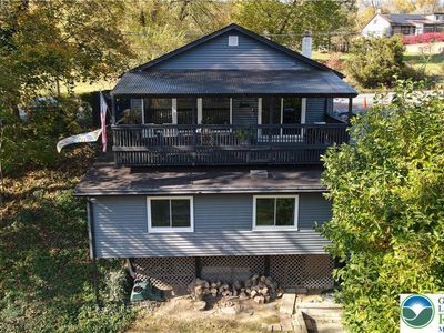 2425 N Delaware Dr, Easton, PA, 18040