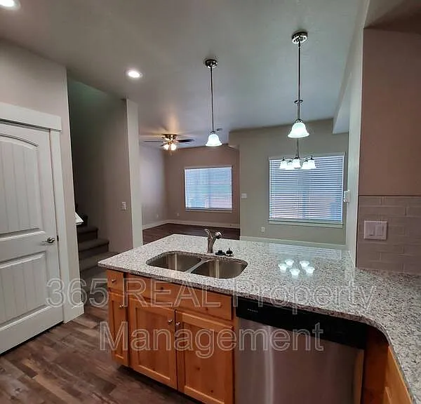 1699 Westward Pl #3 — Photo 4