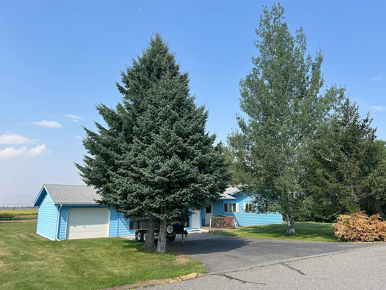 3225 Buell Dr — Photo 3