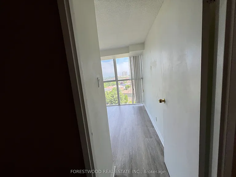 35 Trailwood Dr #711 — Photo 15