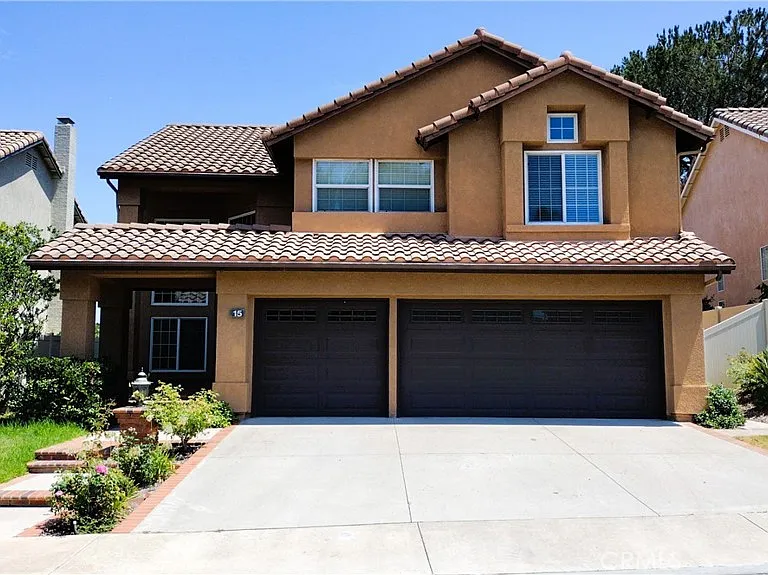 15 Tanglewood — Photo 2
