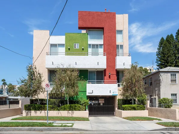 11037 Hartsook St APT 105, North Hollywood, CA 91601