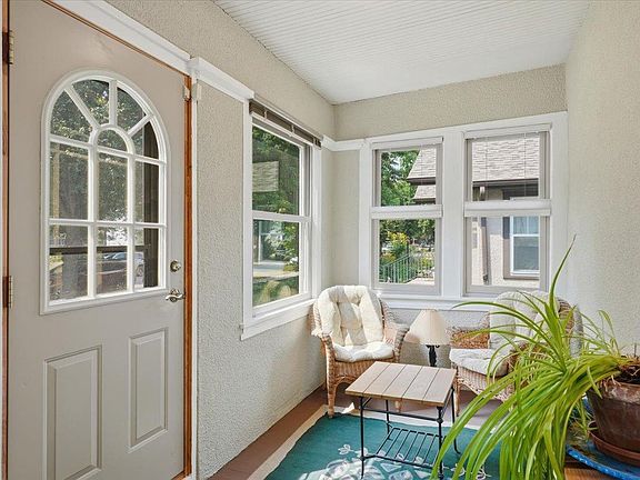 2nd image of 2929 34th Ave S