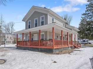 23 Salina St, Lacona, NY 13083