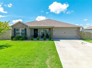 2861 Wyandotte Ave, Springdale, AR 72764