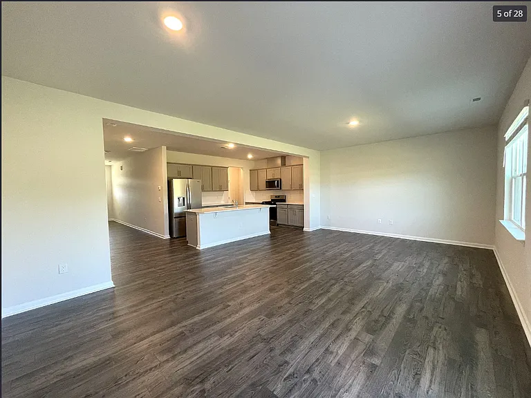 510 Resteasy Dr — Photo 9