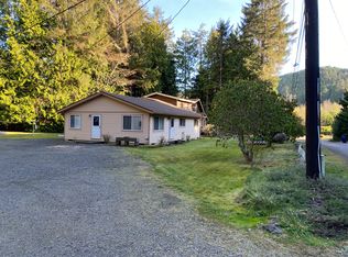 770 SE Indian Trail Ave, Depoe Bay, OR 97341