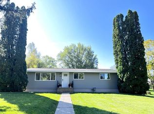 615 Galena St, Linden, WI 53553