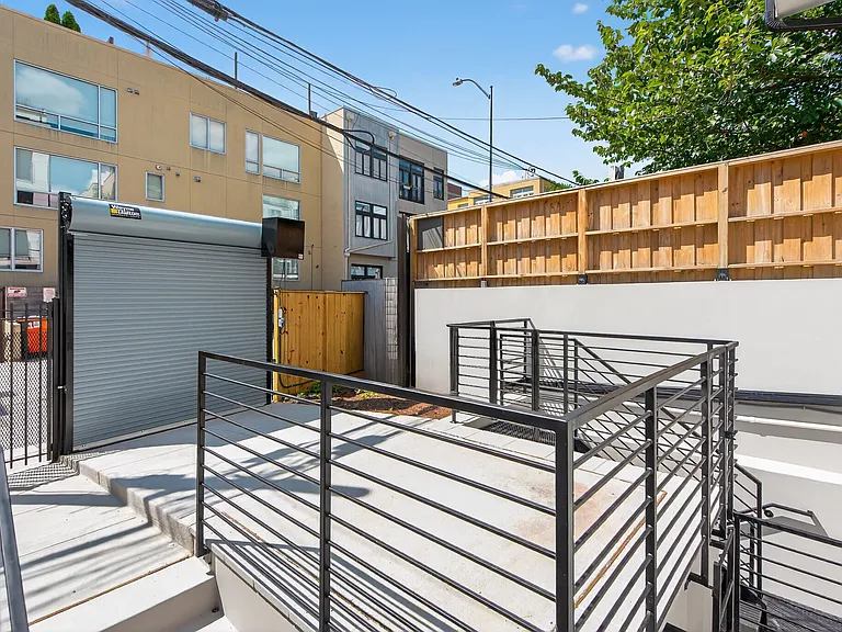 2440 Ontario Rd NW #9 — Photo 16