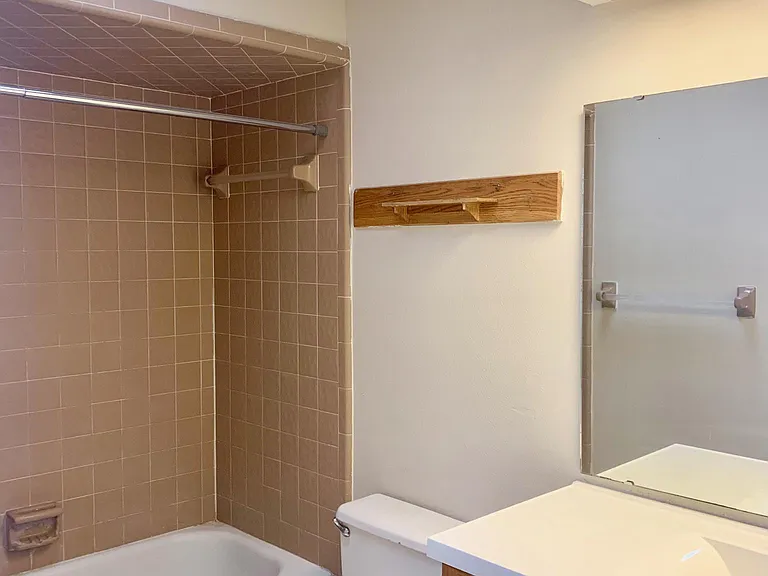1611 Crystal Park Cir #1611 — Photo 6