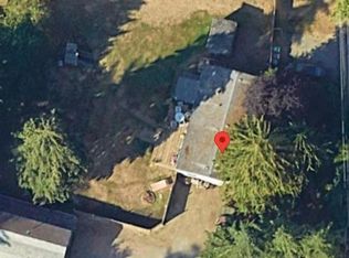 20318 Damson Rd, Lynnwood, WA 98036
