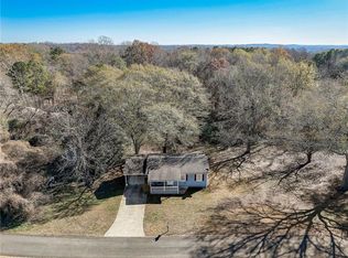 204 Cloud Ln, Canton, GA 30115