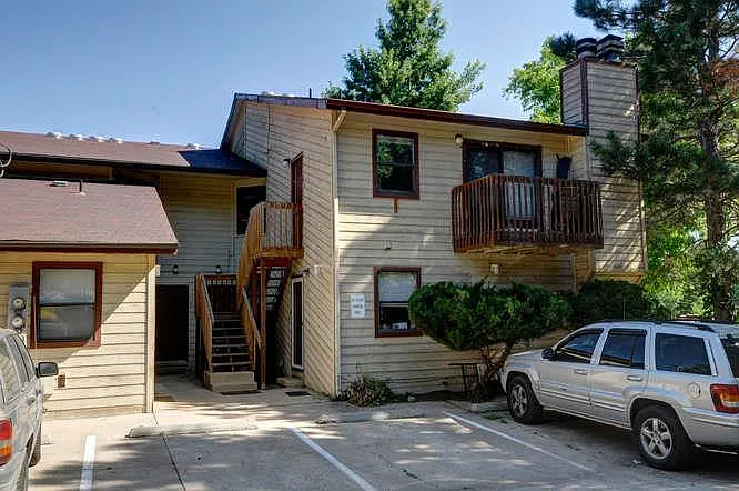 2024 Goss St #4 — Photo 8