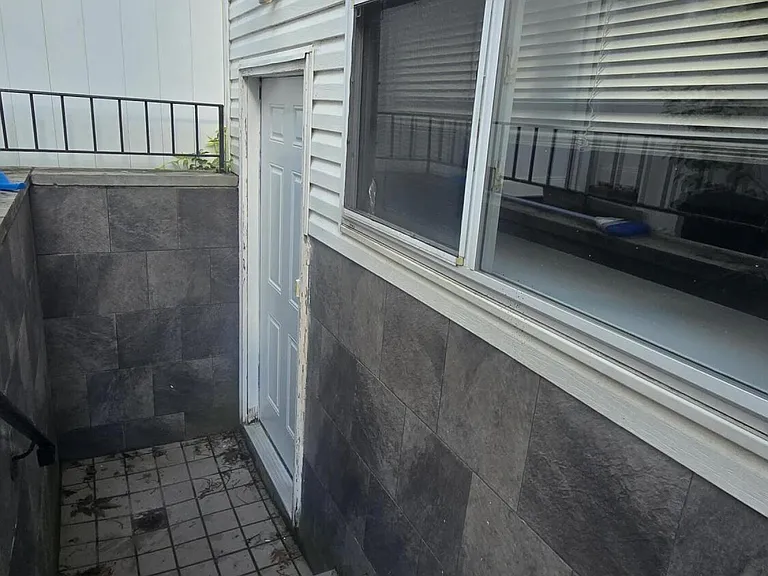 199 Getz Ave — Photo 9