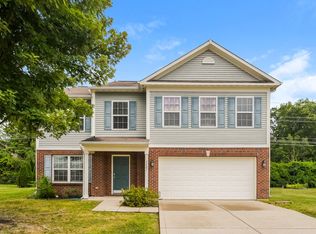 1607 Rosewood Dr, Avon, IN 46123