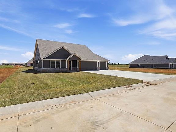 3rd image of 5919 E Bison Ln